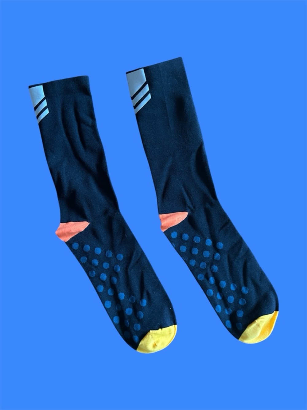 🧦 NWOT Men's Grip Socks with Color Block Toe and Heel 🧦